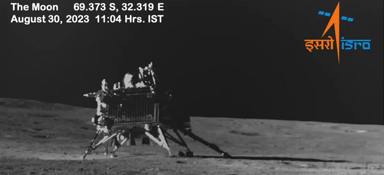 Indian Lunar Lander Takes a Selfie